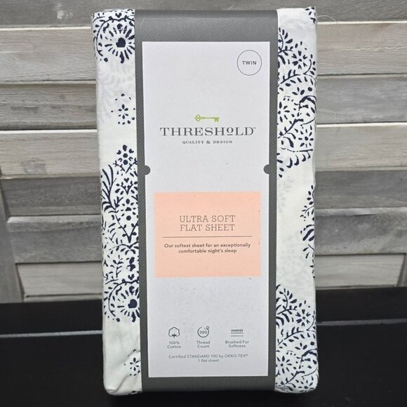 Twin 300 Thread Count Ultra Soft Printed Flat Sheet Paisley | Threshold™ - Picture 1 of 8